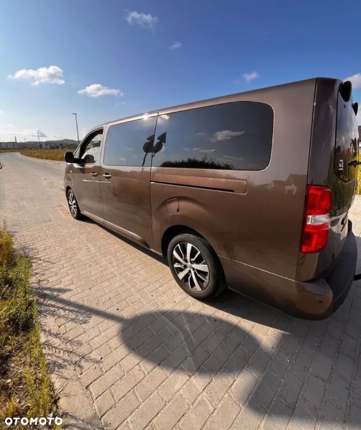 Toyota ProAce Kombi 2.0 D-4D Long 2,8t - 3