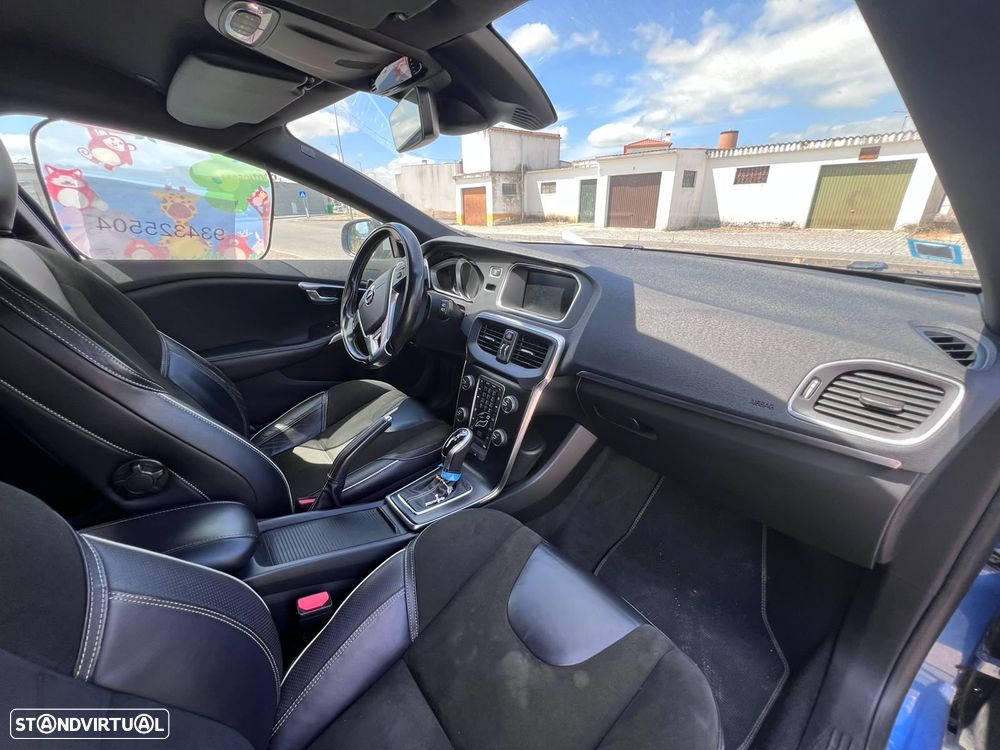 Volvo V40 1.5 T3 Sport Edition R Geartronic - 12