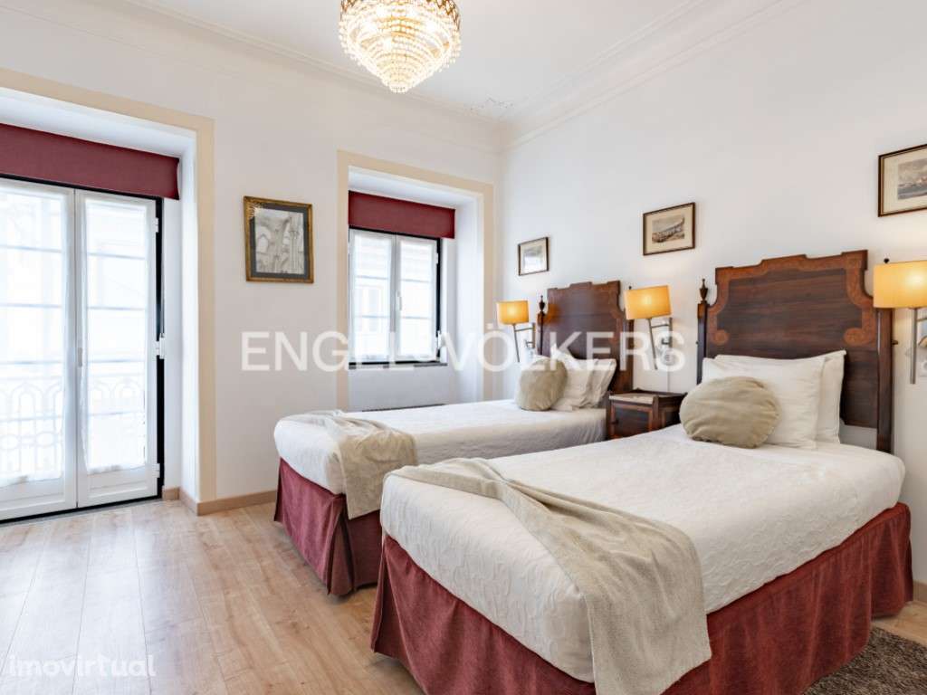 Prédio com 4 apartamentos e licença AL - Grande imagem: 2/30