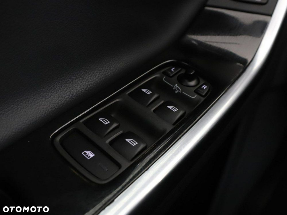 Volvo S60 T3 Geartronic Linje Svart - 33