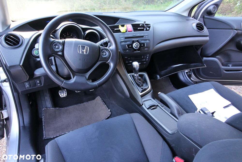 Honda Civic 1.4 i-VTEC Comfort - 6