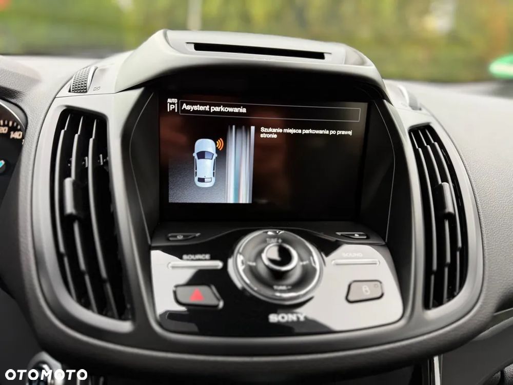 Ford Kuga 2.0 TDCi 4WD Titanium - 24