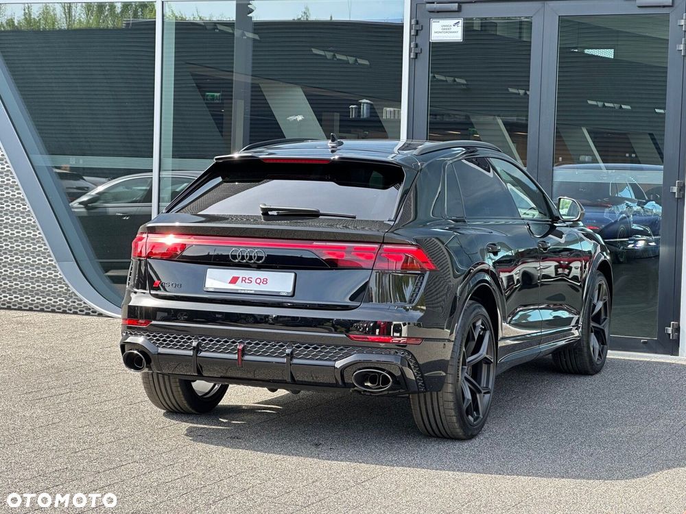 Audi RS Q8 - 7