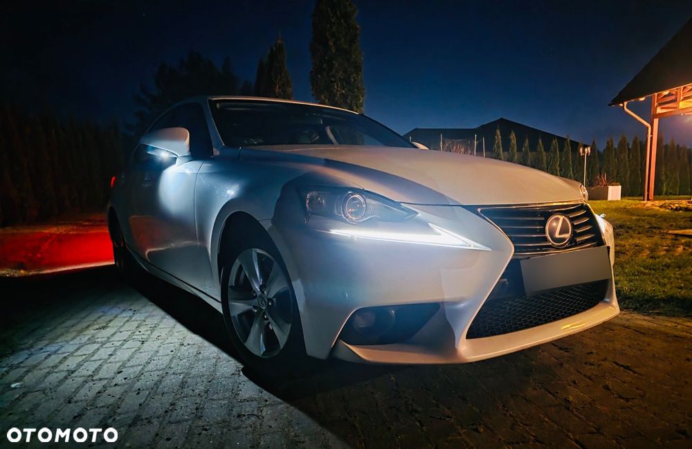 Lexus IS 250 Elegance - 13