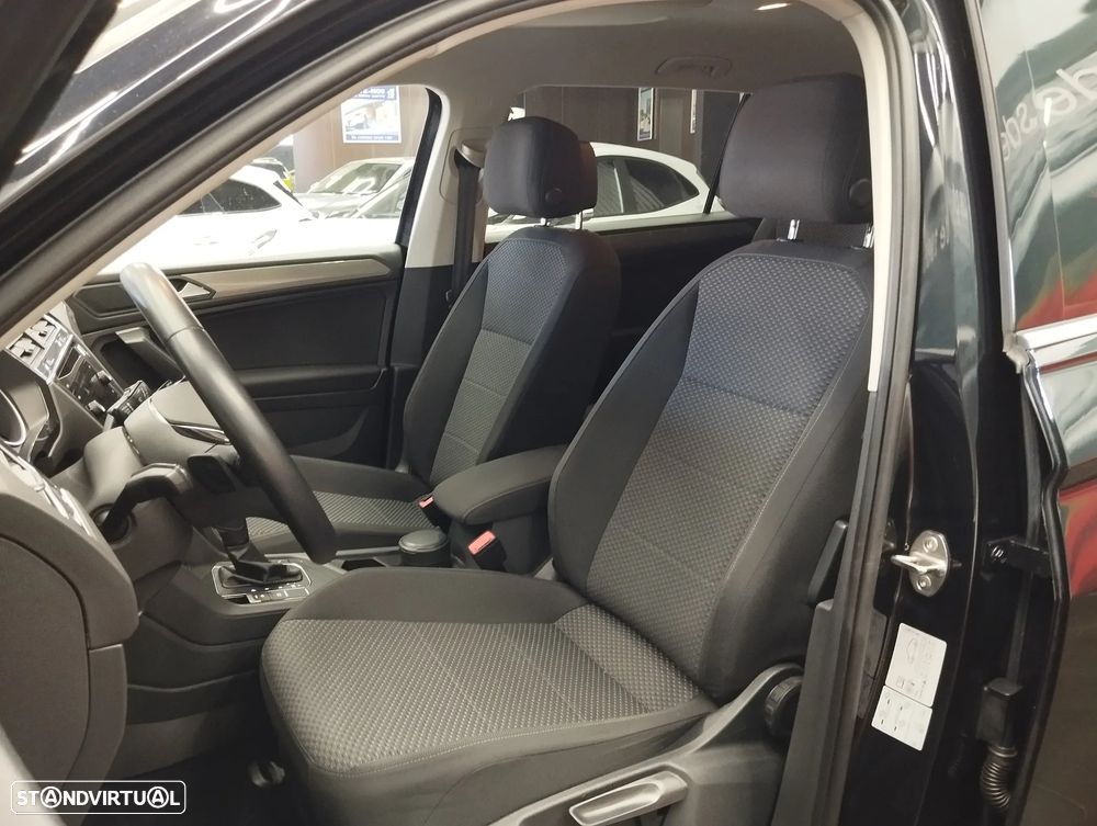 VW Tiguan Allspace 2.0 TDI Confortline DSG - 19