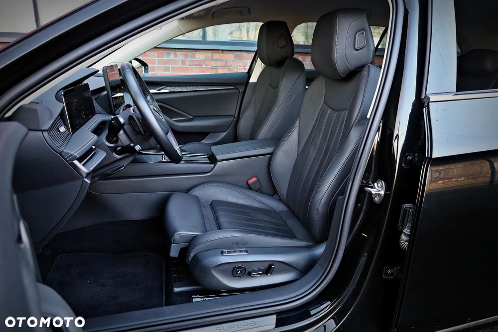 Skoda Superb 1.5 TSI mHEV Selection DSG - 24