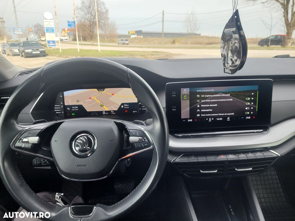 Skoda Octavia 2.0 TDI DSG Exclusive Plus - 3