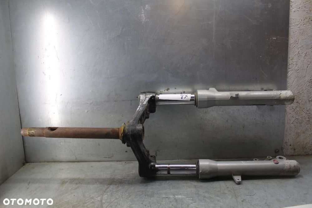 Piaggio X8 Lagi amortyzatory przód przednie sztyca - 1