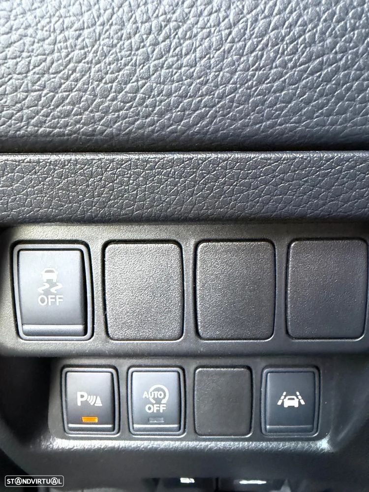 Nissan Qashqai 1.6 dCi Tekna Premium 18 360 - 14