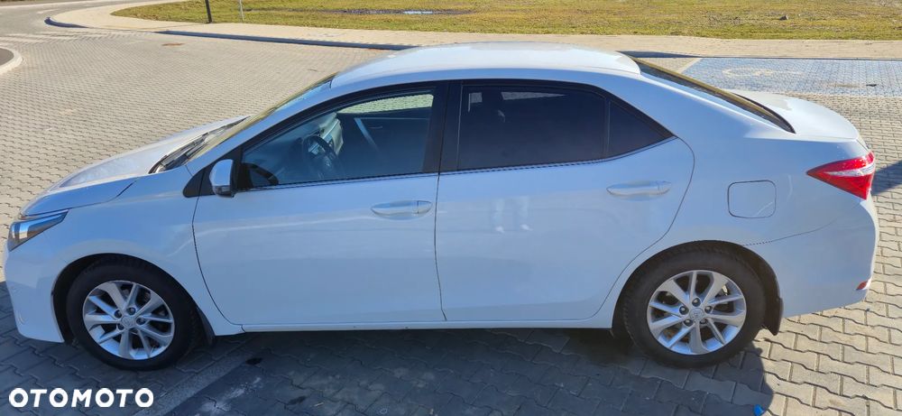 Toyota Corolla 1.6 Prestige - 6