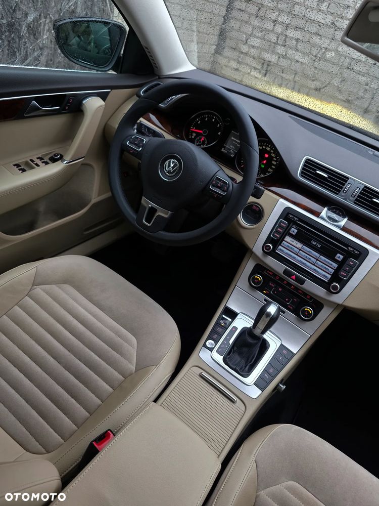 Volkswagen Passat 2.0 TSI Highline DSG - 7