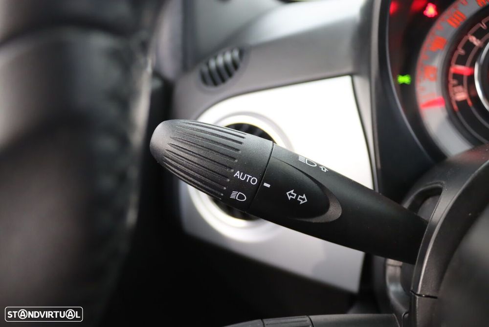 Fiat 500 1.0 Hybrid Connect - 13