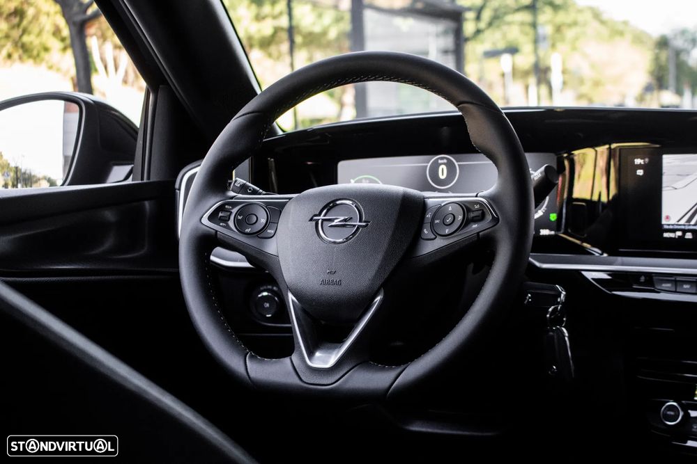 Opel Mokka 1.2 Hybrid GS eDCT - 29