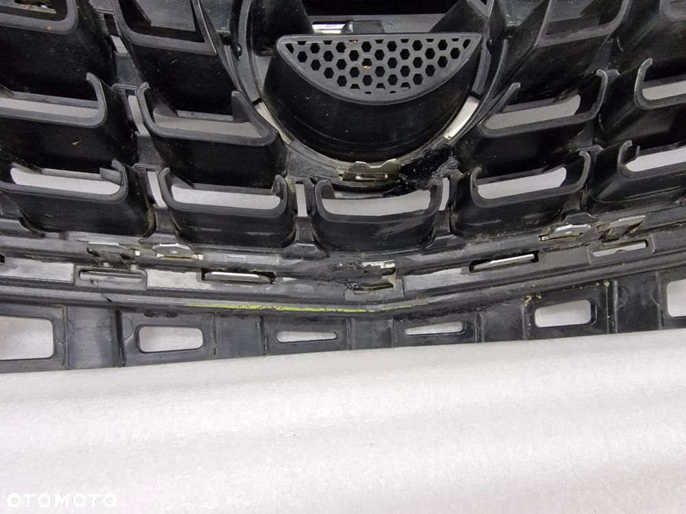 OPEL ASTRA J IV 09- ATRAPA / GRILL PRZEDNI PRZÓD , NR 13266577 , NR AUKCJI GL29 - 19