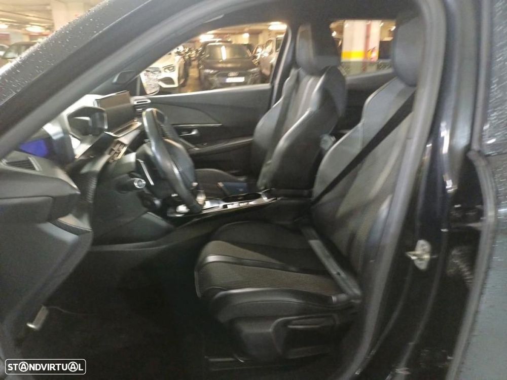 Peugeot 2008 1.5 BlueHDi GT EAT8 - 8