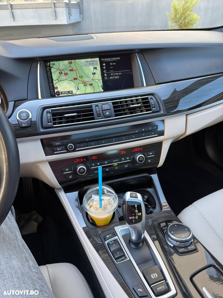 BMW Seria 5 518d Aut. Luxury Line - 14