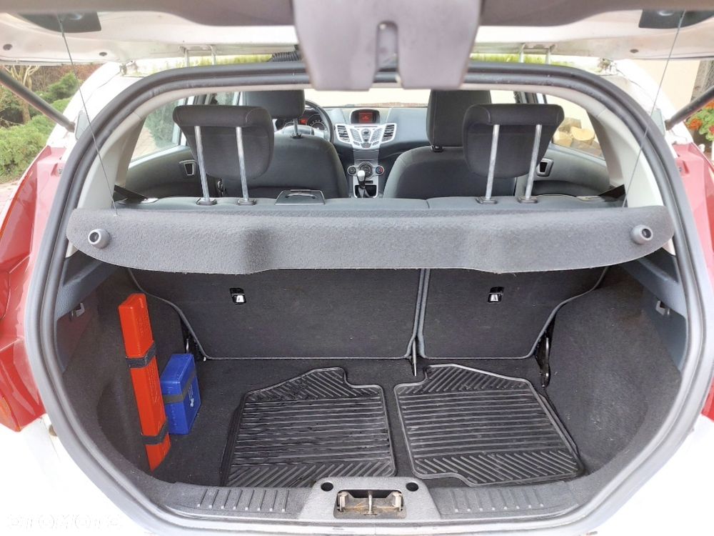 Ford Fiesta - 6
