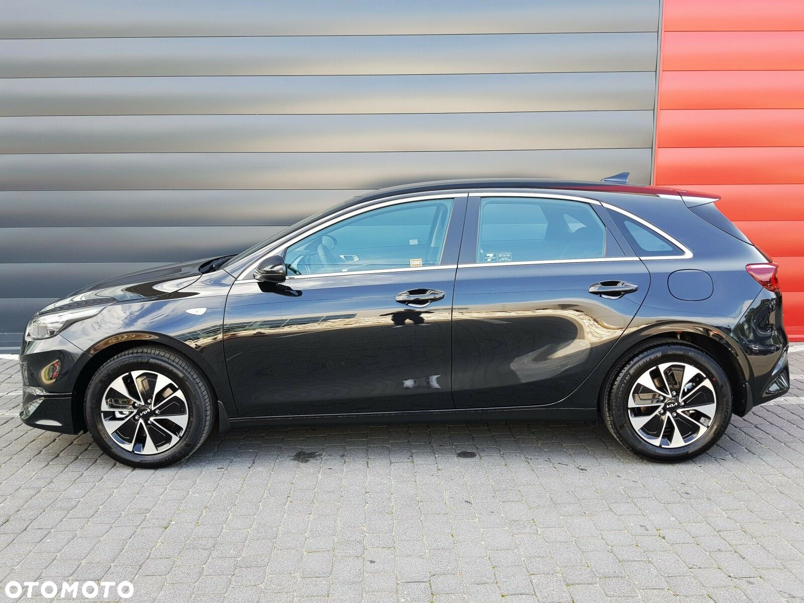 Kia Ceed 1.5 T-GDI M - 4