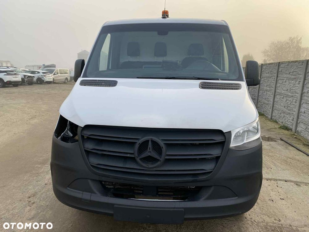 Mercedes-Benz SPRINTER * 2020r * Tylko 129.000km ! * HAK 3.5 T - 26