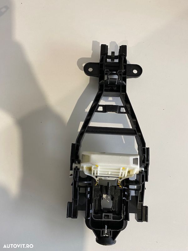 Suport maner broasca usa dreapta VOLVO S60 V60 XC60 XC90 S90 V90 31462721 30747097/98 - 1