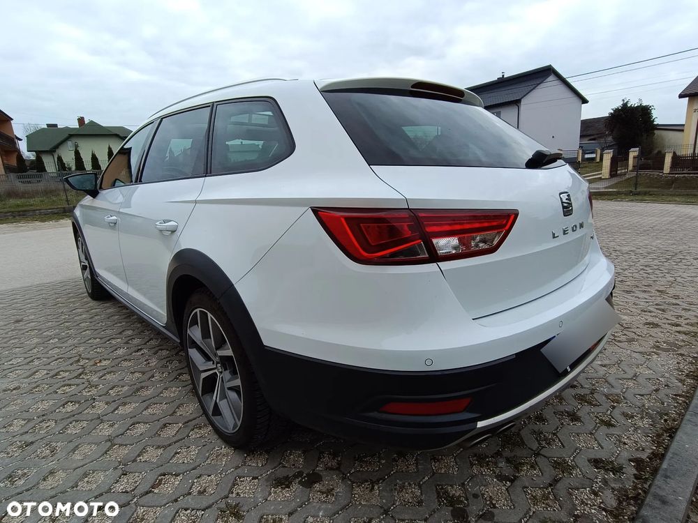 Seat Leon 2.0 TDI DPF FR - 17