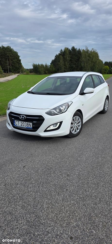 Hyundai i30 1.6 CRDi BlueDrive Premium - 2