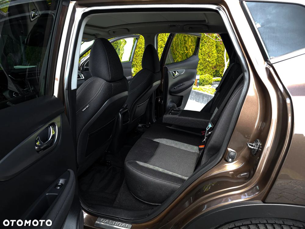 Nissan Qashqai 1.6 DIG-T Tekna+ - 19