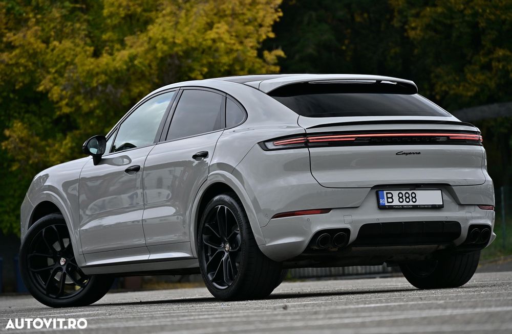 Porsche Cayenne Coupe - 3