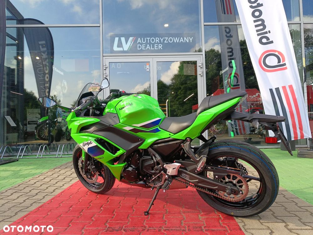 Kawasaki Ninja - 5