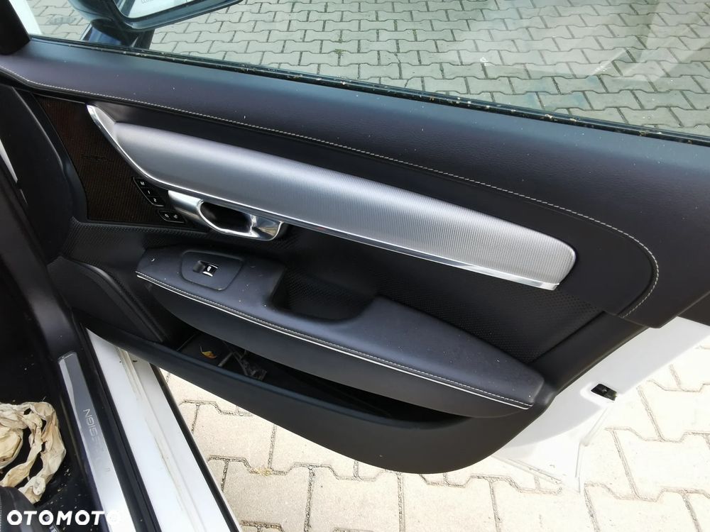 Volvo S90 T6 AWD R-Design - 16