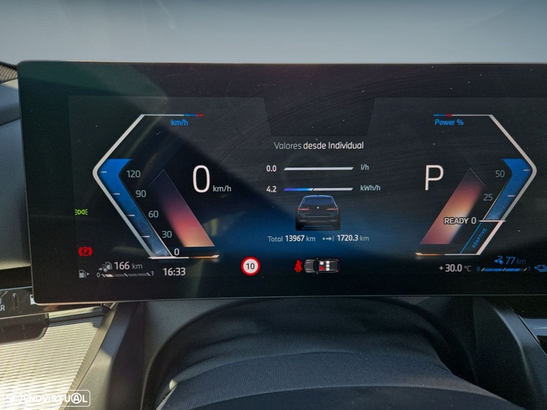 BMW 530 e Pack Desportivo M - 13