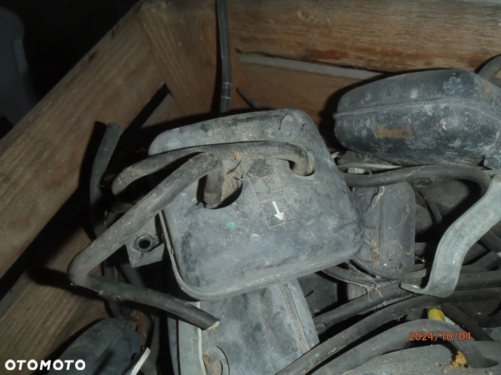 zbiornik podciśnienie zawór ciśnienia fiat opel combo corsa astra 500 grande punto evo panda doblo fiorino scudo bravo bravo marea mulipla alfa mito 147 156 158 lancia 1.3 1.6 1.9 2.0 tjet diesel - 2