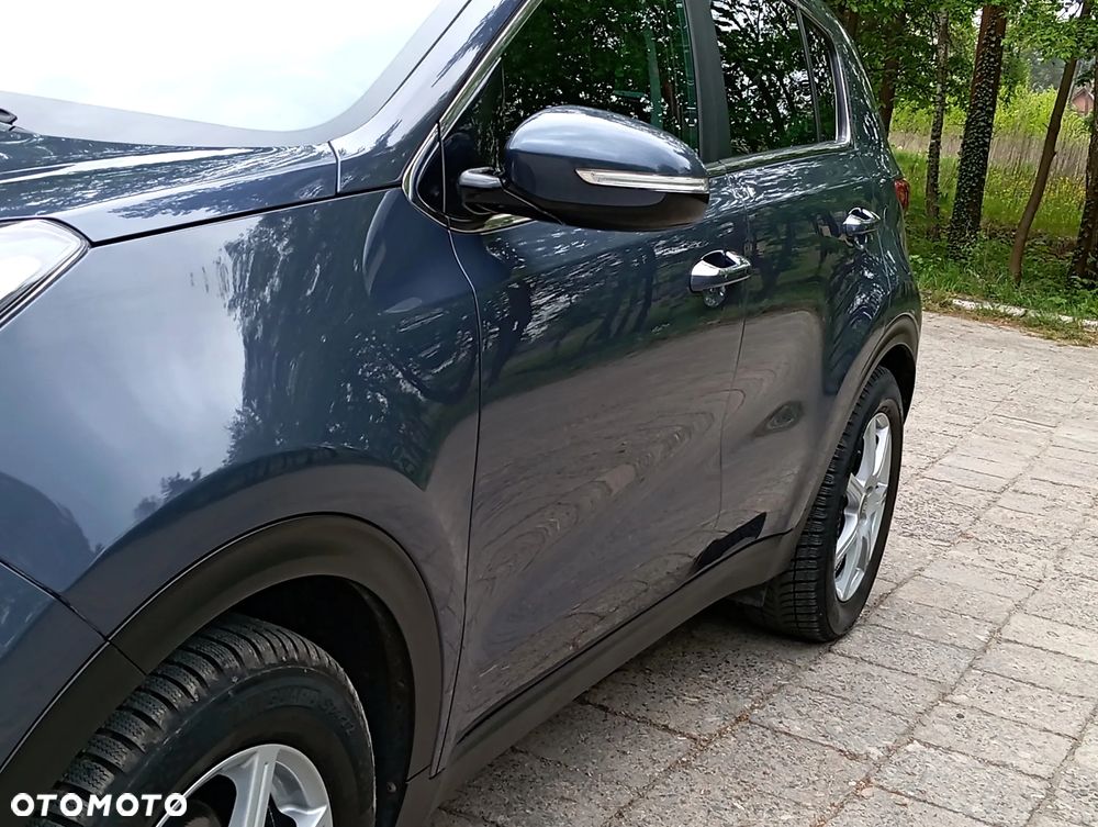 Kia Sportage 1.7 CRDI 2WD Dream-Team Edition - 4