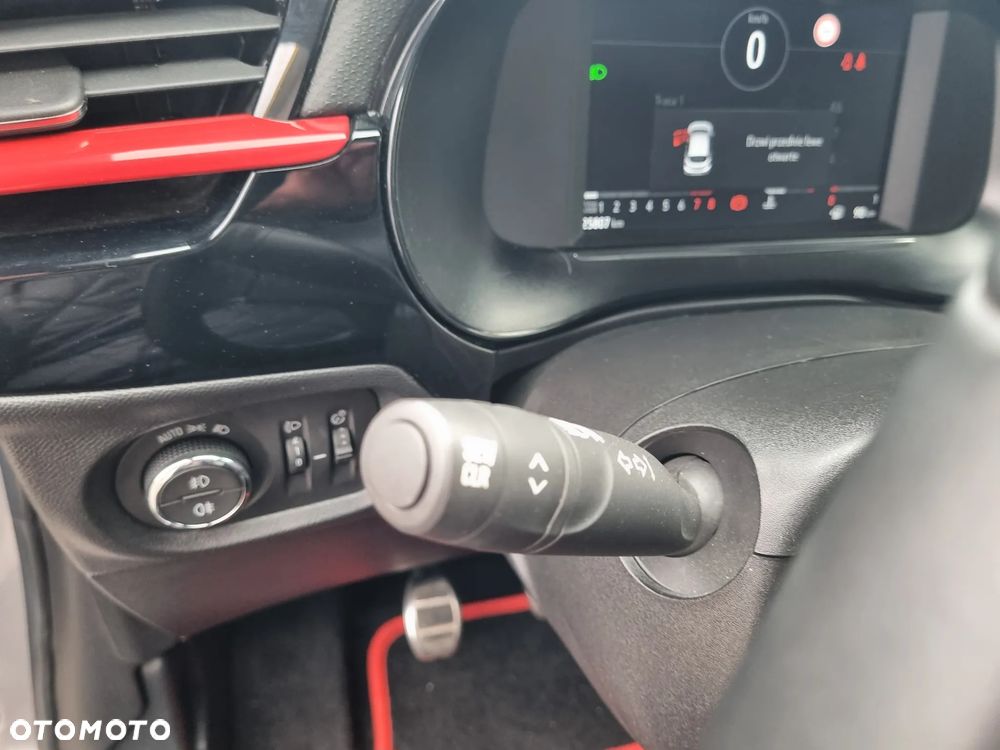 Opel Corsa 1.2 Direct Injection Turbo GS - 26