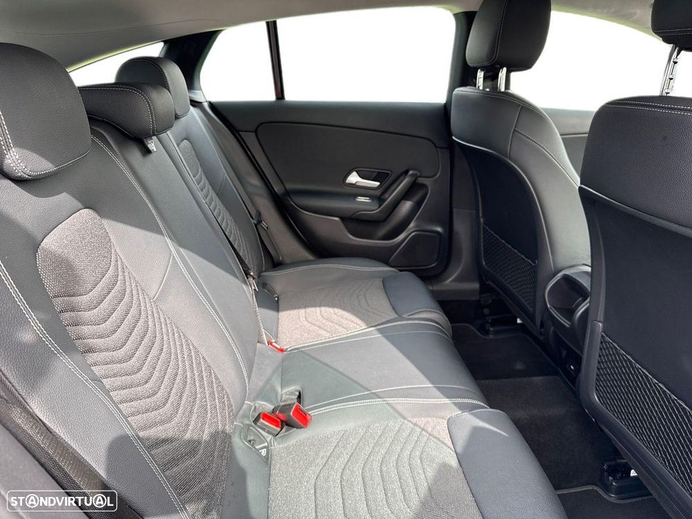 Mercedes-Benz CLA 180 d Shooting Brake Progressive Aut. - 16