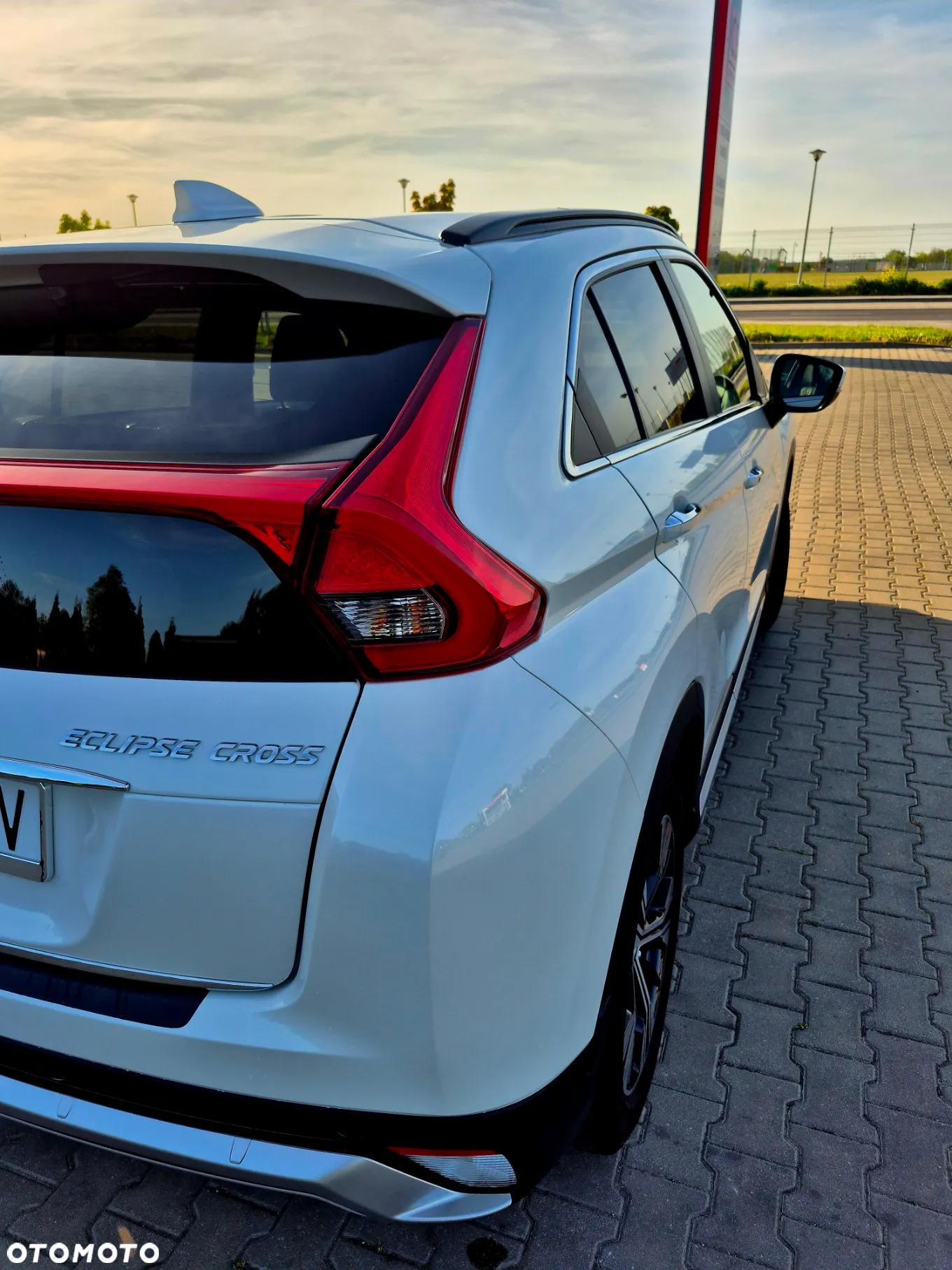 Mitsubishi Eclipse Cross 1.5 T Intense - 10