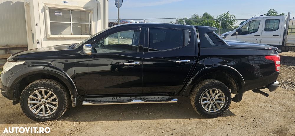 Mitsubishi L200 Double Cab Instyle Aut. - 14