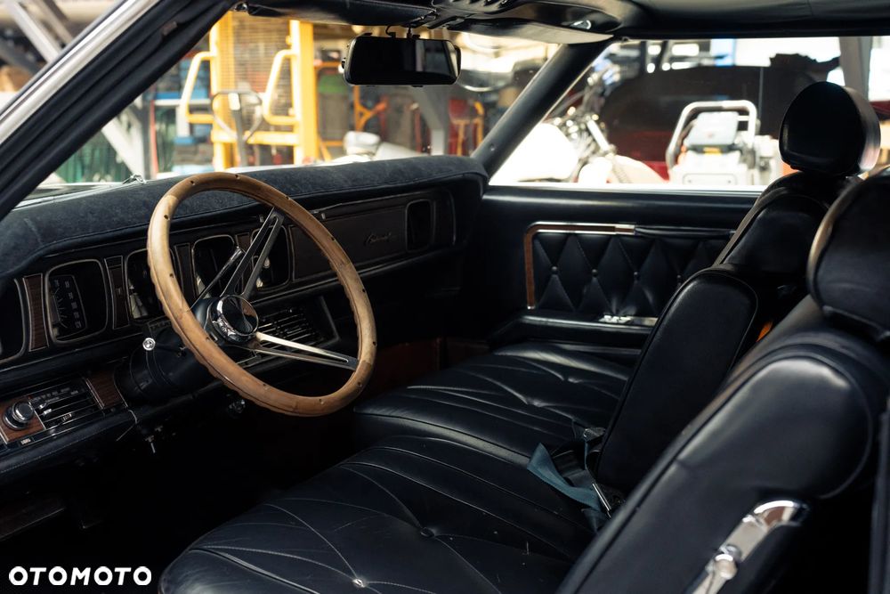 Lincoln Continental - 19