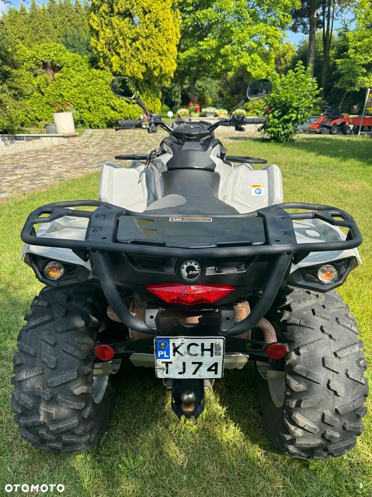 Can-Am Outlander - 4
