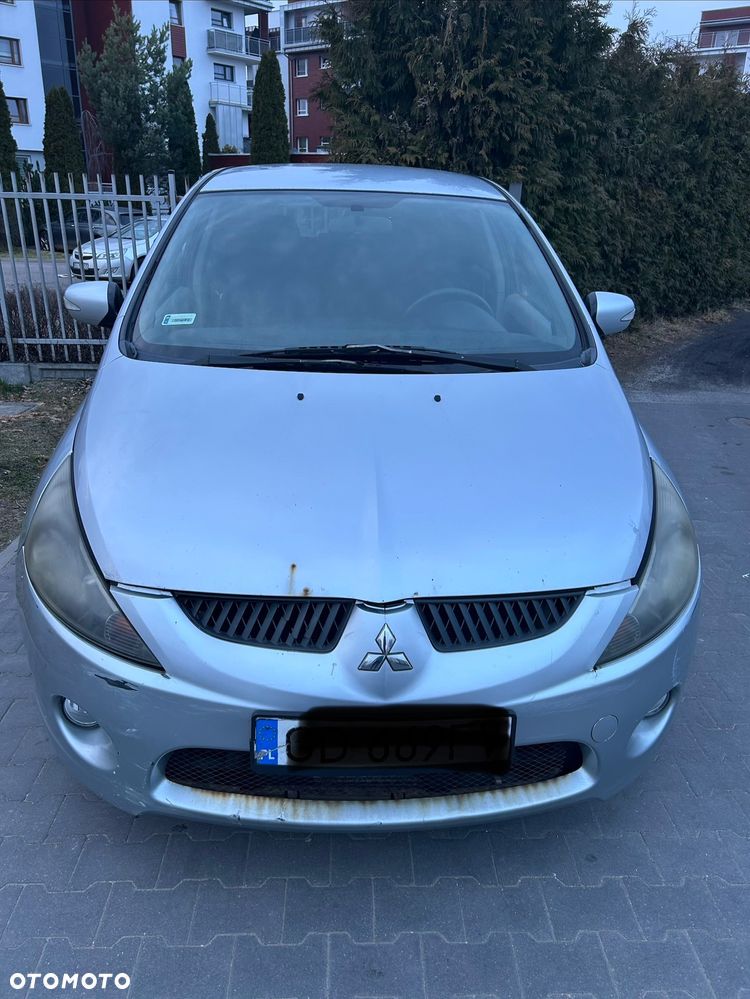Mitsubishi Grandis 2.0 DID Intense - 2
