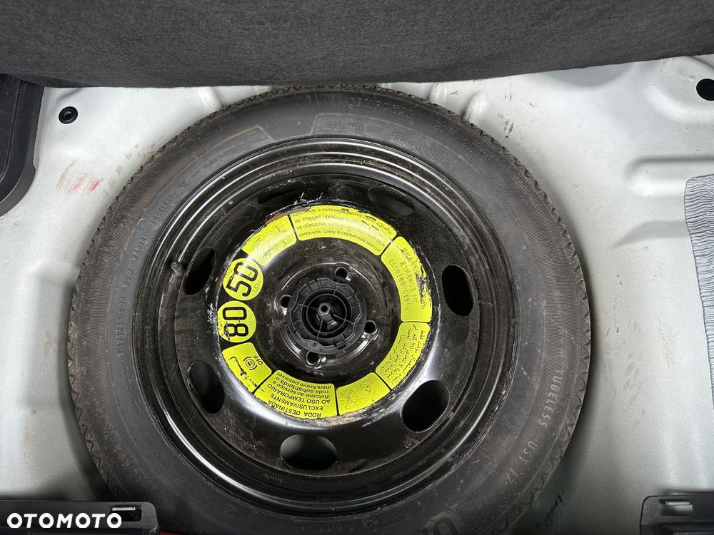 Citroën C3 Aircross BlueHDI 110 Stop & Start FEEL - 27