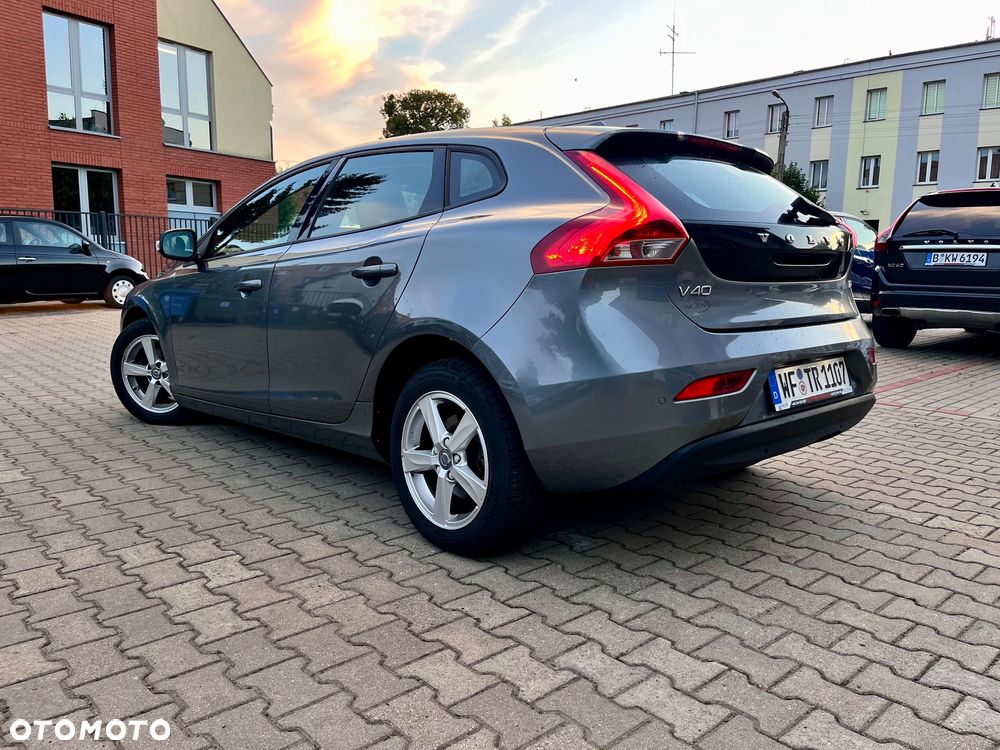 Volvo V40 - 12