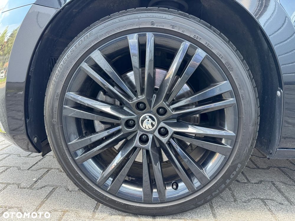 Skoda Superb 2.0 TSI 4x4 L&K DSG - 12