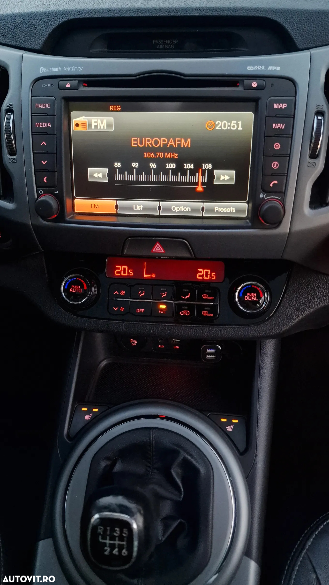 Kia Sportage 1.7 CRDI 2WD Dream-Team Edition - 7