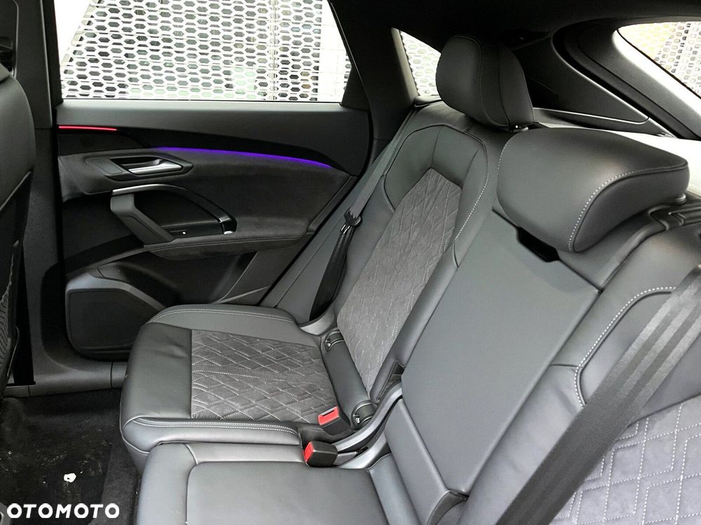 Audi Q5 Sportback - 22
