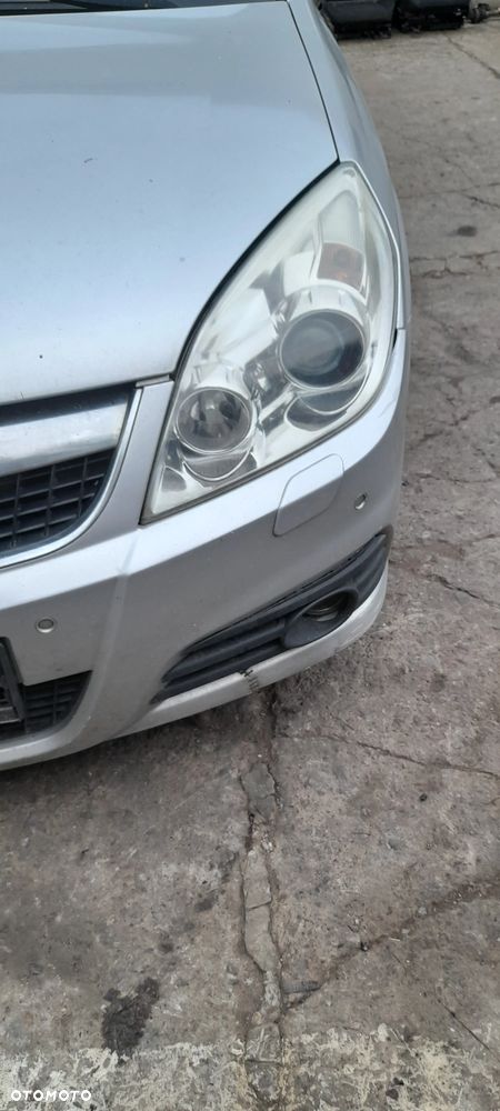 Zderzak przedni Opel Vectra C Lift  PDC spryskiwacze - 9
