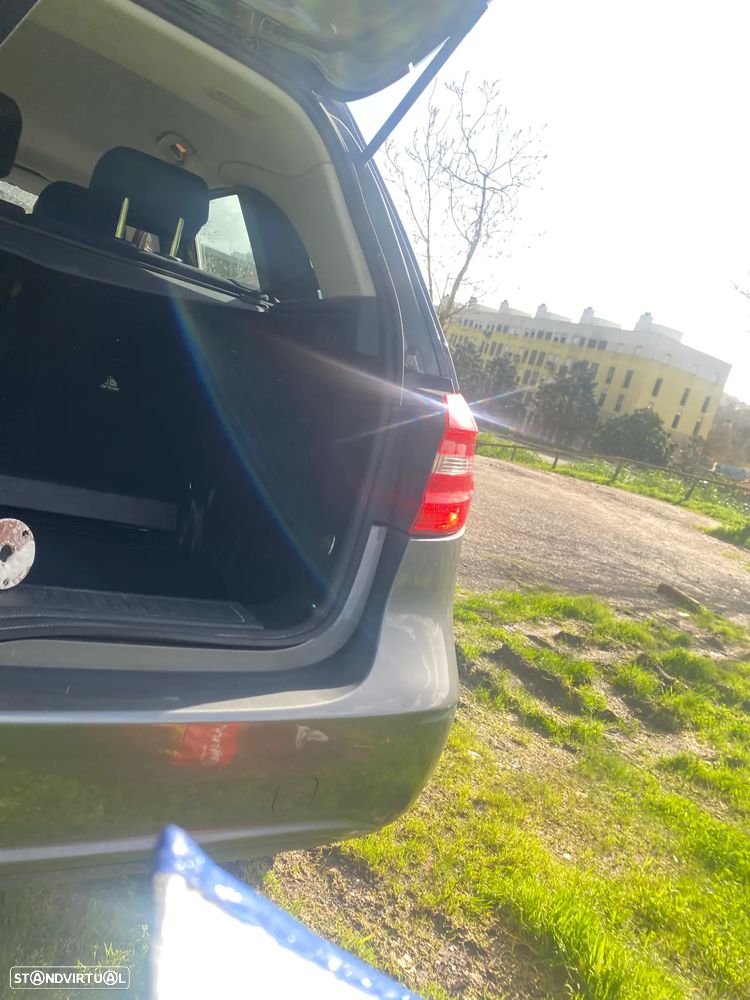 Mercedes-Benz B 180 CDI (BlueEFFICIENCY) - 7