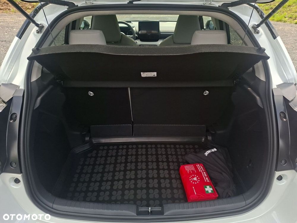 Toyota Yaris - 11