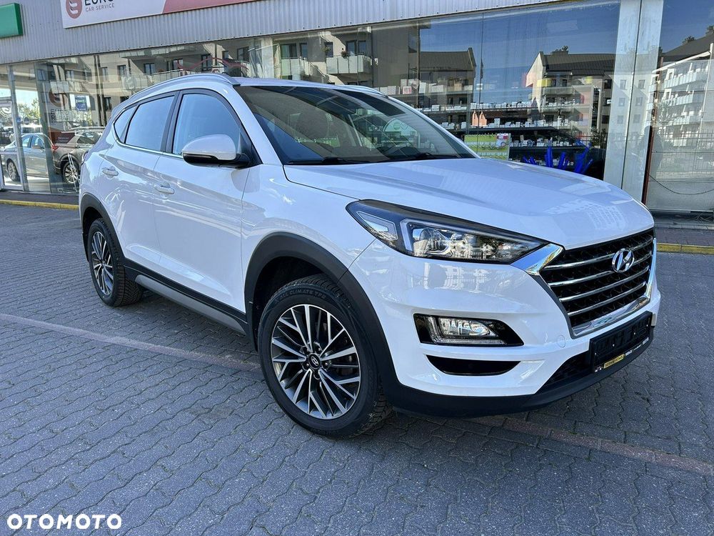 Hyundai Tucson - 2