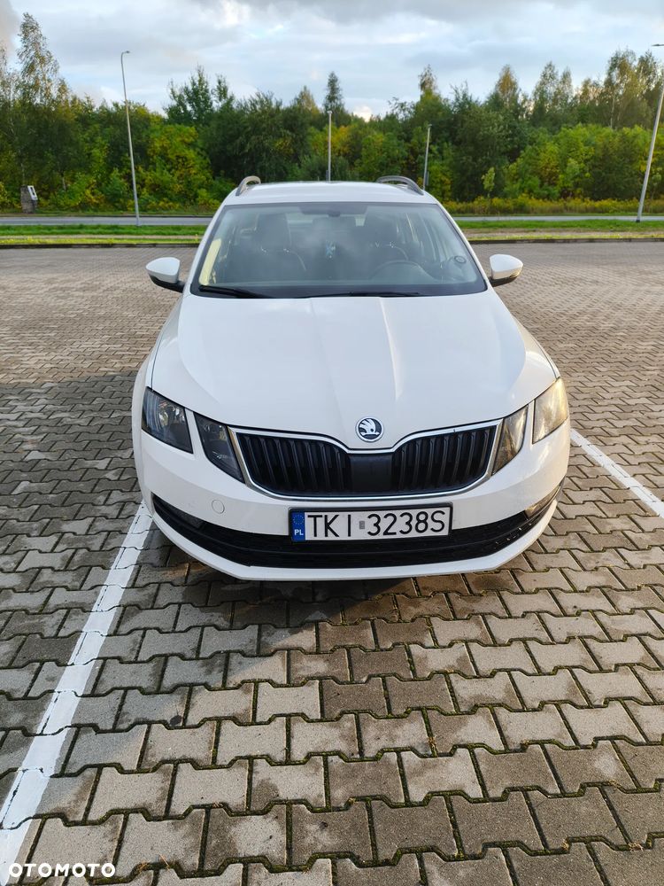Skoda Octavia 1.6 TDI Active - 1